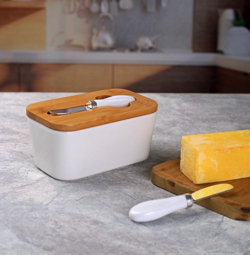 シンプルなセラミックバターディッシュ 竹カバー付き バターナ - Bamboo Cutlery のレビューと価格